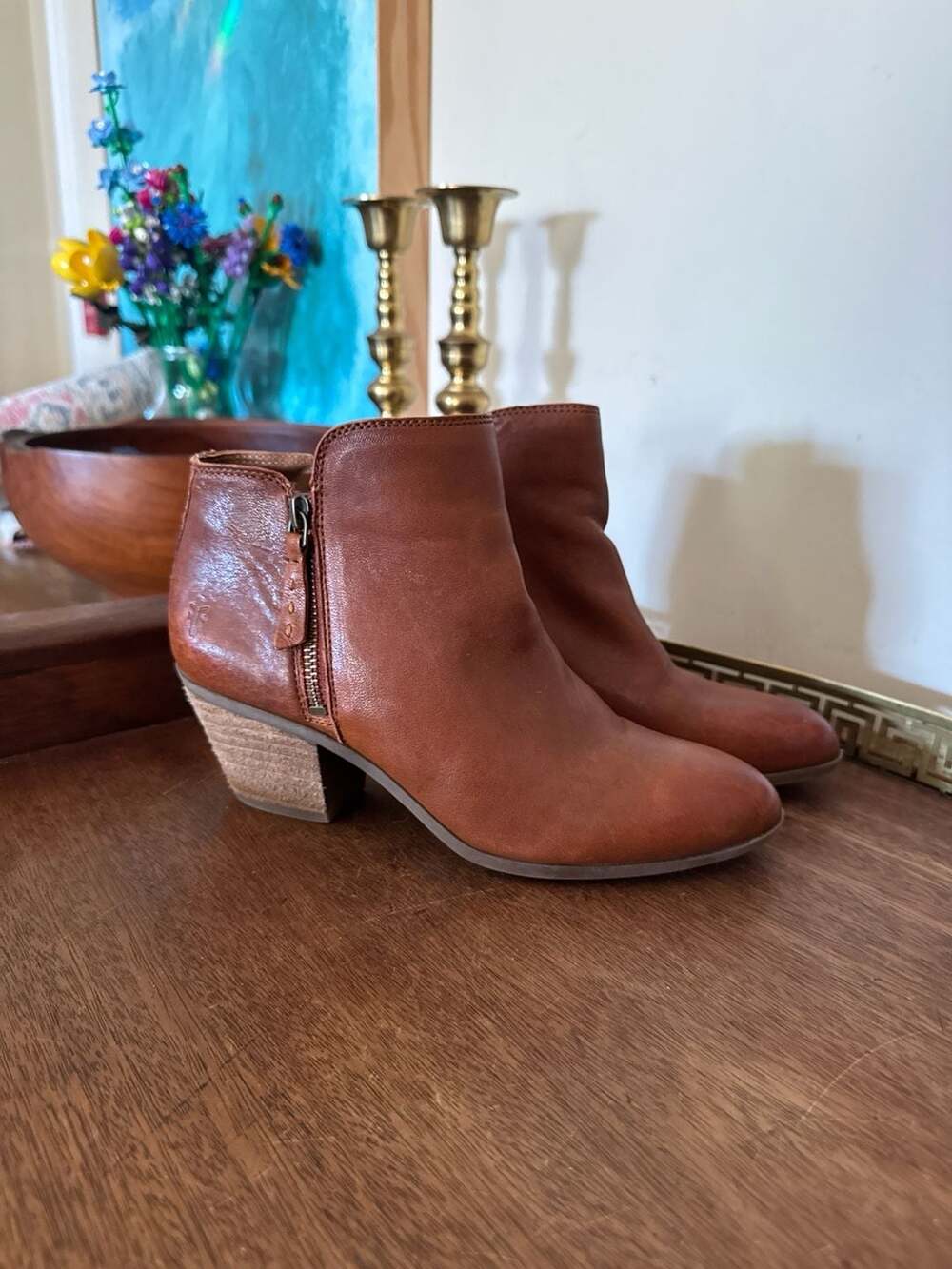 Frye Judith Double Zip Leather Ankle Booties Cognac Size 6.5M